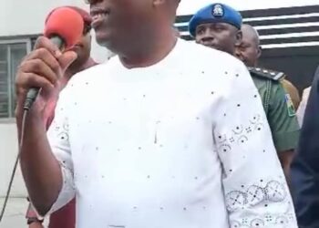 Gate of Assembly Quarters Shut-down As Governor Fubara Attempts To Re-present 2025 Budget