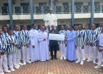 Obi Donates ₦50 Million to Alma Mater, Replies Edo Governor