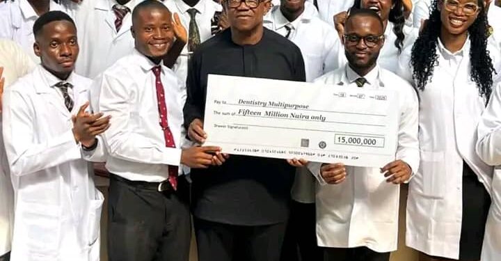 Obi Donates ₦15 Million to UNTH Dentistry Faculty