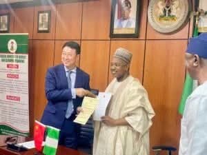 China Joins Nigeria’s Fight Against Floods with $1m Donation