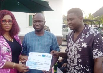 Leo Ogbunechendo Foundation Rewards 12 Talents with ₦1M Each