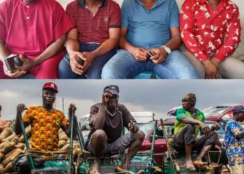 Wheelbarrow Pushers Cry Out Over ‘Illegal Fees