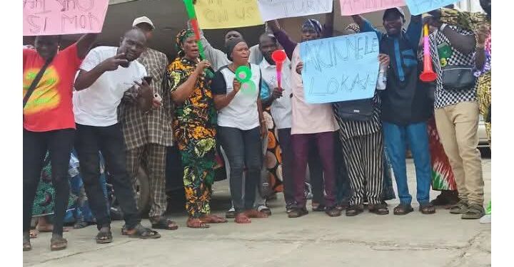 Oyo APC members protest, demand rotation arrangement