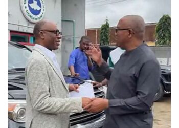 JUST IN: Peter Obi Meets Rotimi Amaechi at the Funeral Service